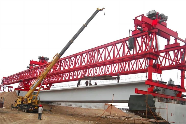 Girder Launching Crane (3)